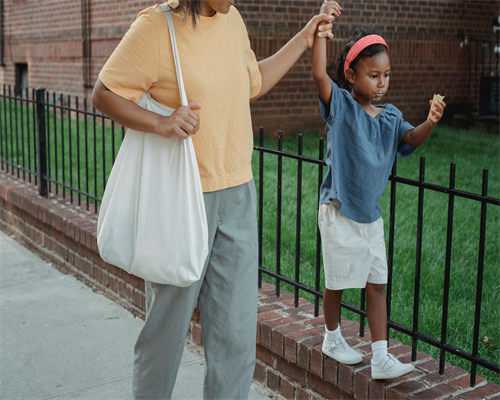 东莞私人代生医院,排卵困难在东莞做试管多少钱，排卵困难做试管助孕的费用